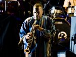 Kamasi Washington and his band at the Hollywood Bowl, Sept. 25, 2018. Photo by Annie Lesser