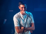 Joey Dosik and his ensemble at the Troubadour, Aug 24, 2018> Photo by Jessica Hanley