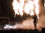 Post Malone at Camp Flog Gnaw Carnival at Dodger Stadium, Nov. 11, 2018. Photo by Jazz Shademan