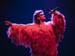 Peaches at the Wiltern, Oct. 7, 2016. Photo by Maximilian Ho.