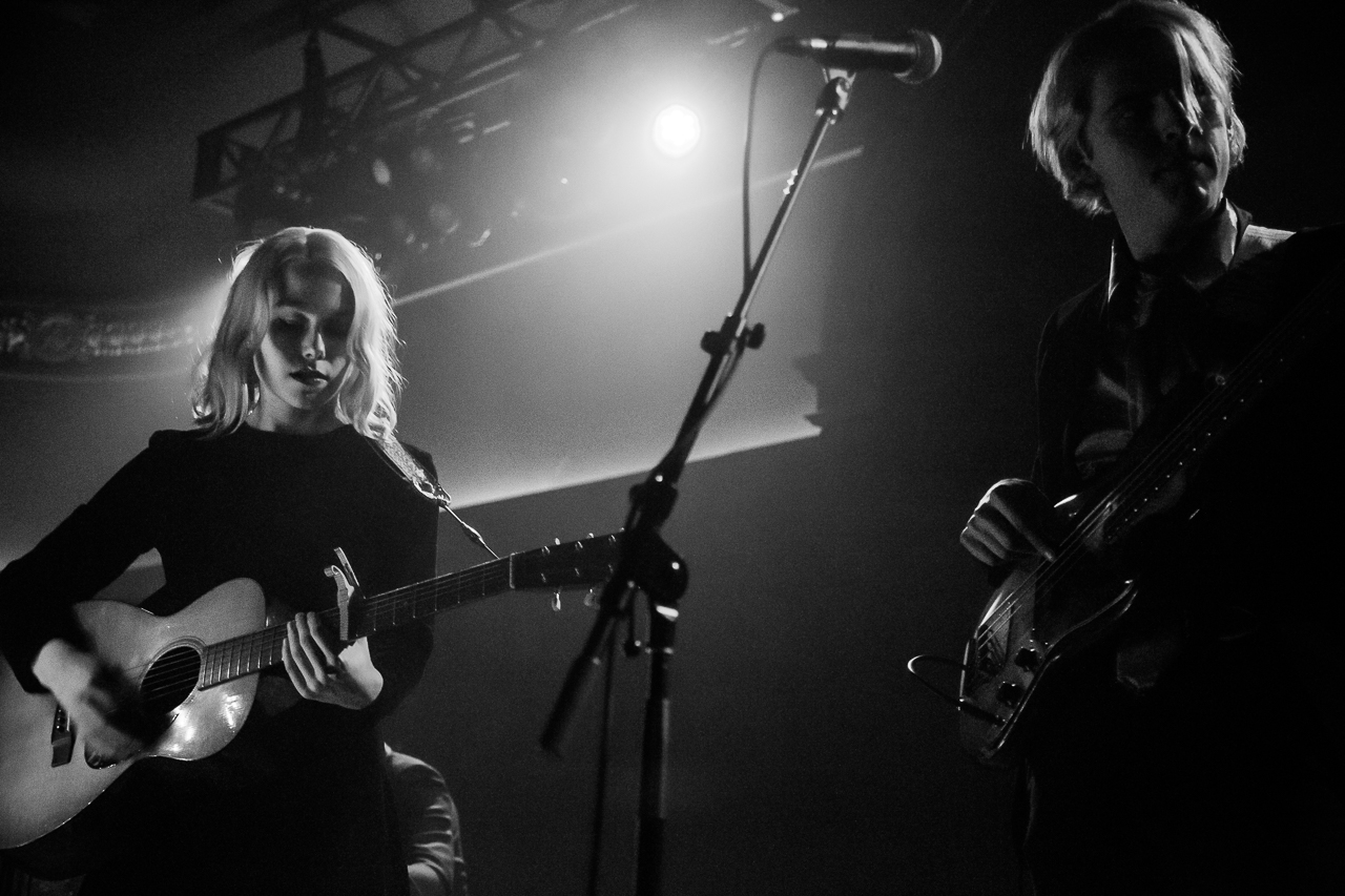 Phoebe Bridgers Floats in Unsettled Space on Magnificent