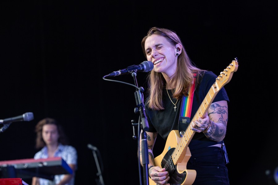 Live music review: Wild Hearts Tour featured Julien Baker, Sharon Van Etten  and Angel Olson – The Cosmic Clash